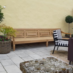 Edelholz Daybed Bora Bora aus Teak, von Hand vom Schreiner gefertigt, modernes Daybed Teakholz mediterranen Stil, fuer Indoor und Outdoor geeignet, Massivholz Moebel Muenchen