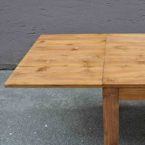 Massivholz Tisch Frankfurt aus Teak erweiterbar, Handarbeit vom Schreiner, aus PlantagenTeakholz, in der Farbe Natur aus unserer MOEBEL KOLONIE Farbpalette und in der gebuersteten rustic Ausfuehrung, in anderen Farben und Groessen konfigurierbar, Mass Moebel ohne Aufpreis Muenchen