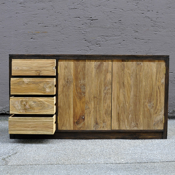 Sideboard Sarola aus Teak Massivholz