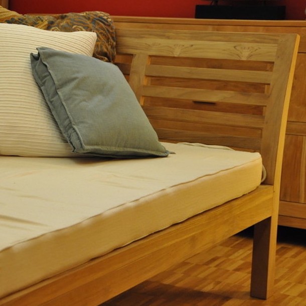 Massivholz Teak Daybed Legian in der MOEBEL KOLONIE Holz Farbe Natur, Daybed aus Edelholz Teak im modernen, mediterranen Stil in Handarbeit vom Schreiner gefertigt, Teakholz Muenchen