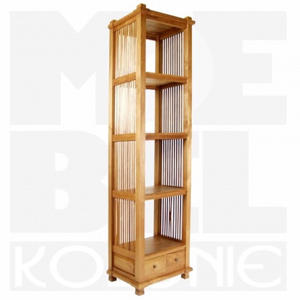 Teak massiv Regal ARCO aus zertifiziertem Plantagenholz mit zwei Schubladen im Sockel, Regal aus Massivholz Teak in der MOEBEL KOLONIE Farbe Natur mit drei  Schubladen im Sockel, drei Fachboeden, beide Seitenteile in Slated Staebchen Design, fuer ein Ambiente im mediterranen Flair, Moebel nach Massl aus Massivholz Teak,